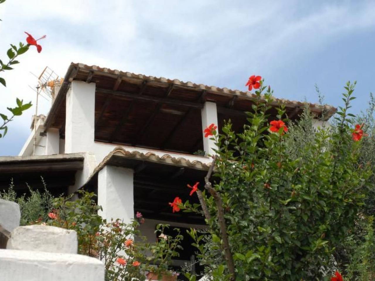 Ganze Wohnung, Arcaidu Apartment mit bezaubernder Aussicht in Porto Columbu, Sarroch