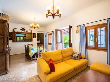Villa in Santa Eulària des Riu, Ibiza Osten für 6 