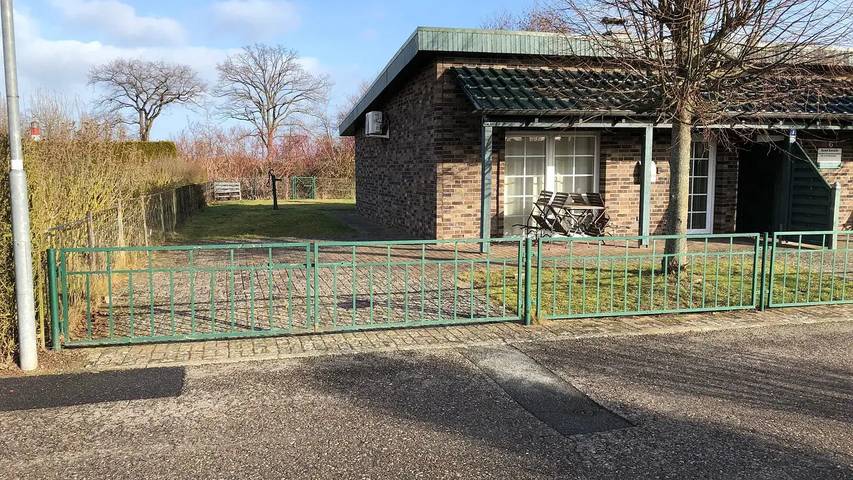 Bungalow für 2 Personen, mit Garten, mit Haustier in Boltenhagen - 2
