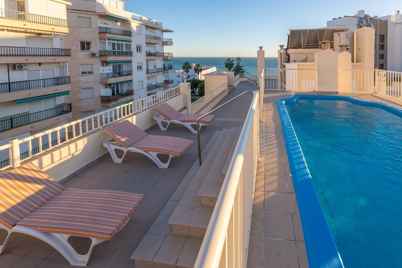 Hel leilighet, Ferieleilighet for 6 personer med badebasseng in Nerja, Costa del Sol