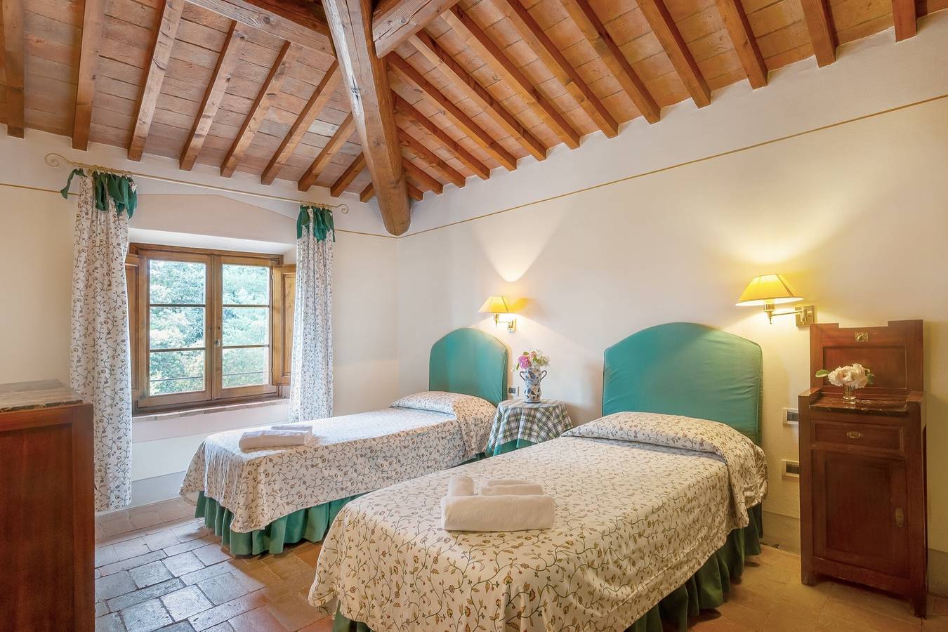 Villa 'Villa del Fattore' with Shared Pool, Private Terrace & Wi-Fi in Montespertoli, Florence Province