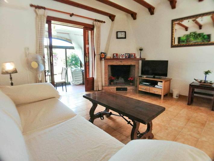Apartamento de vacaciones para 5 personas, con piscina además de jardín y balcón en Dénia
