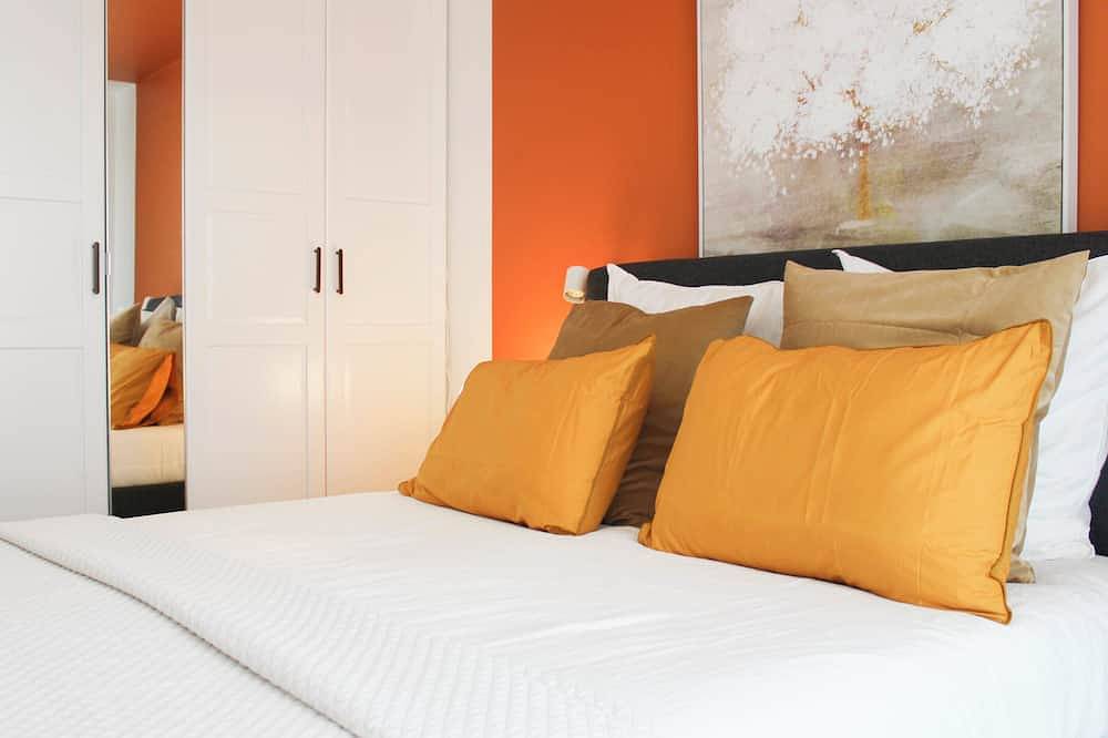 Entire apartment, Bright apartment in Asnières-sur-Seine in Asnières-sur-Seine, Hauts-de-Seine
