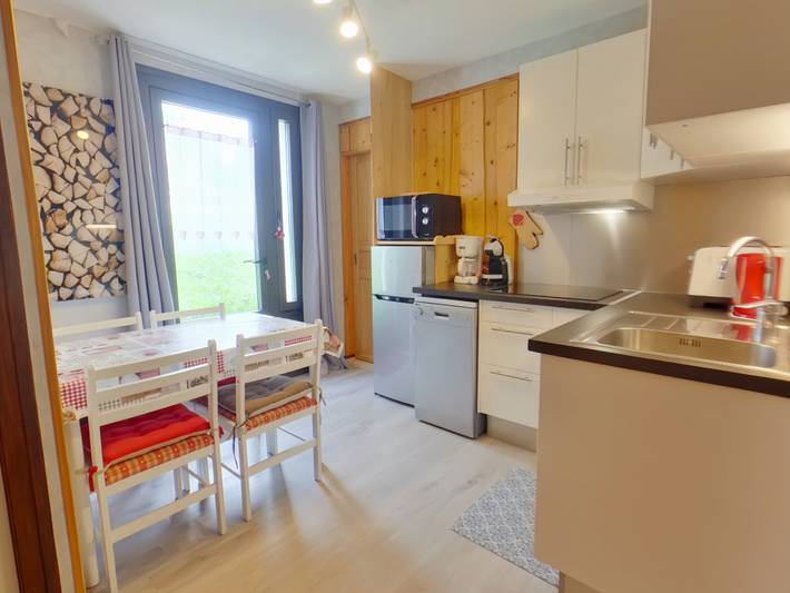 Gîte pour 4 personnes, avec Terrasse à Prémanon - 3