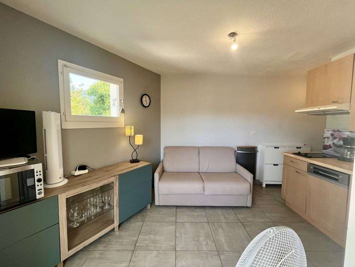 Appartement entier, Appartement T2 à Cavalaire, proche plage pour 4 pers, ascenseur inclus in Cavalaire-sur-Mer, Parc national de Port-Cros
