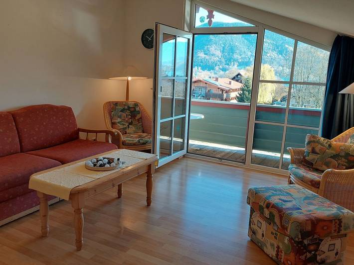 Ferienwohnung für 2 Personen, mit Seeblick und Balkon sowie Ausblick in Bad Wiessee - 3