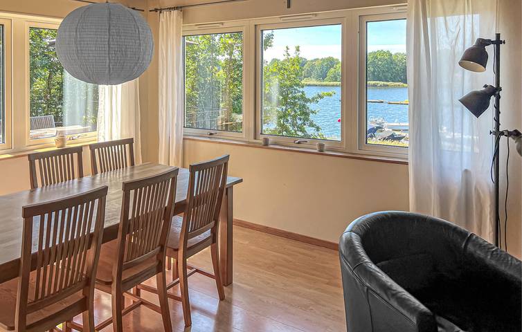 Hus för 8 Personer med bastu in Ronnebyhamn, Svenska Östersjön