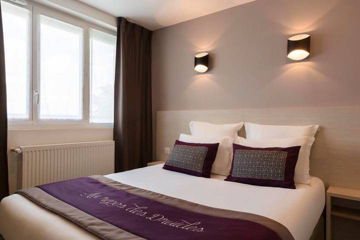Hôtel pour 3 personnes, avec jardin, animaux acceptés dans Brezolles