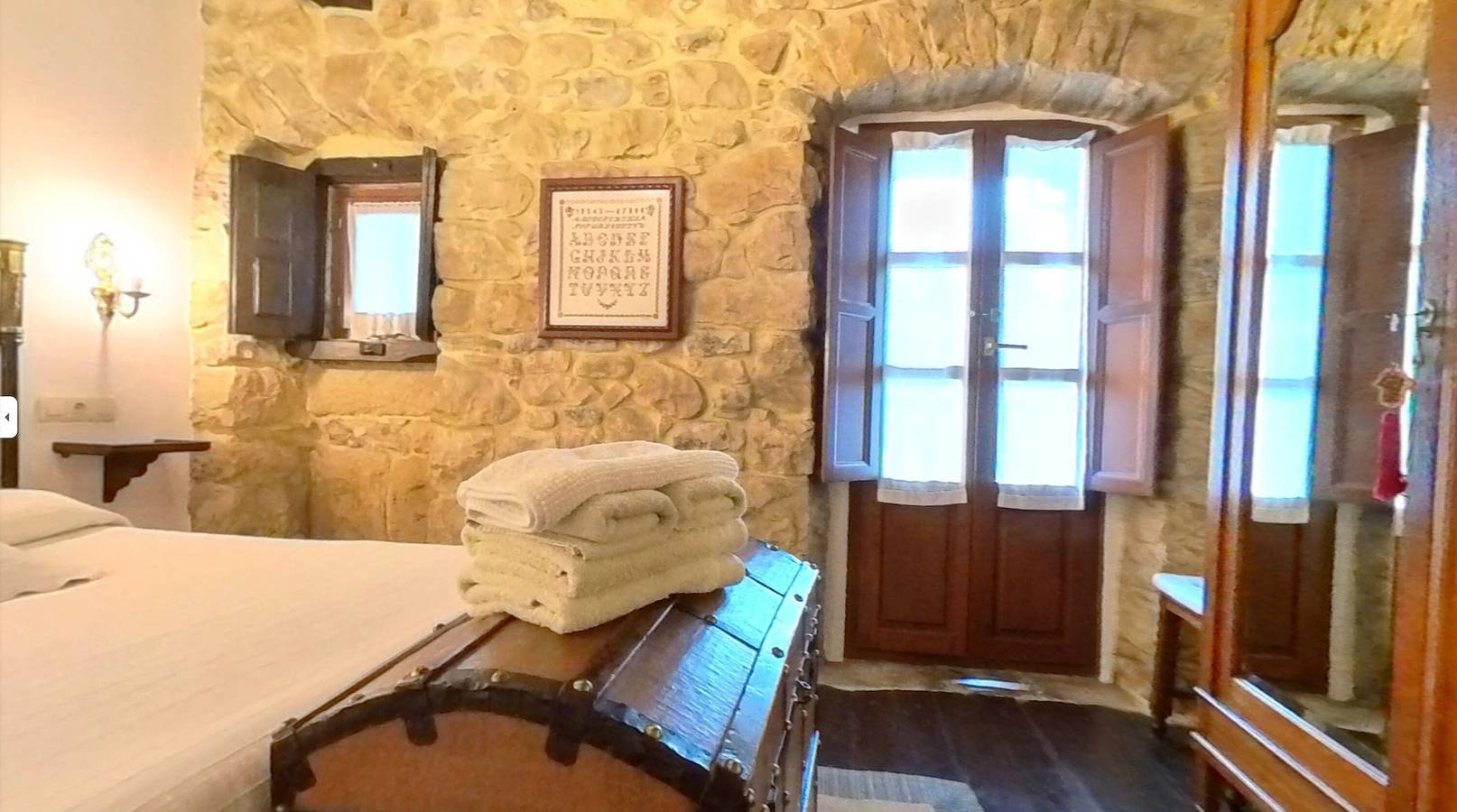 Maison rurale à Cabrales Picos de Europa avec vue sur la montagne et balcon in Las Arenas (Cabrales), Cabrales