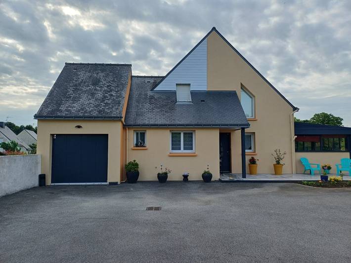 Cottage pour 2 personnes, avec jardin à Pontivy