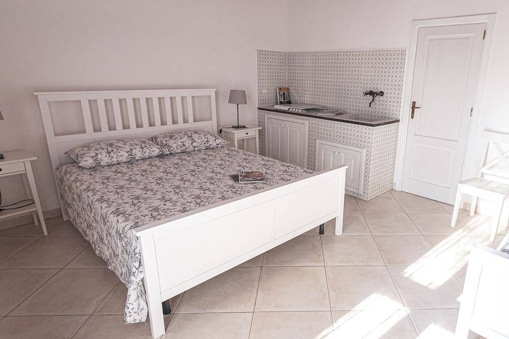 Independent villa with large private pool nestled in the Sicilian countryside in Castelvetrano, Castelvetrano (Commune)