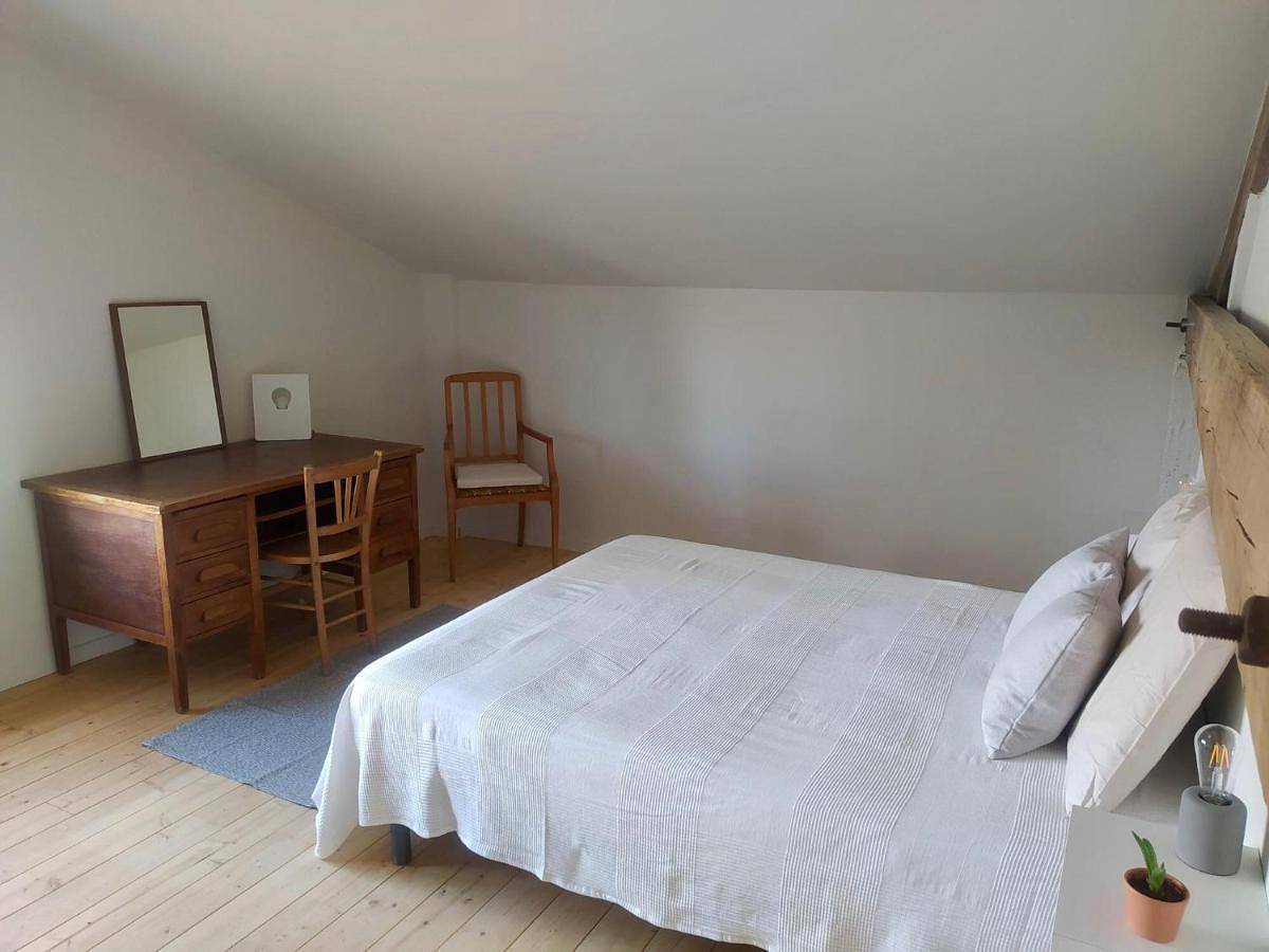 Chambre d'hotes et cabane du grand st-Marc proche Via Rhona in Sorgues, Vaucluse
