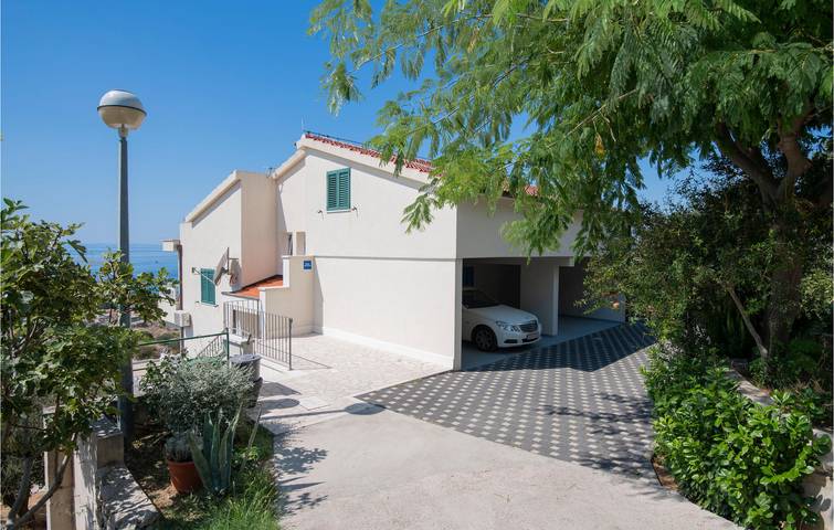 Ferienhaus für 12 Personen, mit Pool und Terrasse in Makarska - 2