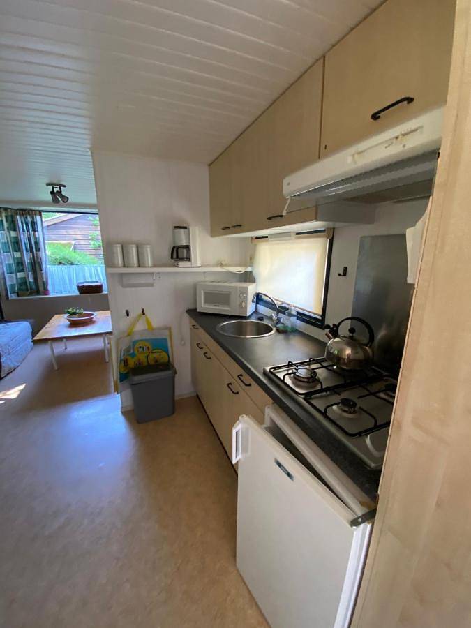 Location de vacances pour 5 personnes, avec terrasse ainsi que jardin et piscine à Tourtoirac - 4