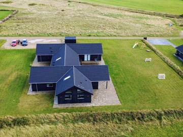 Ferienhaus für 24 Personen in Vejlby Klit, Dänemark an der Nordsee, Bild 2