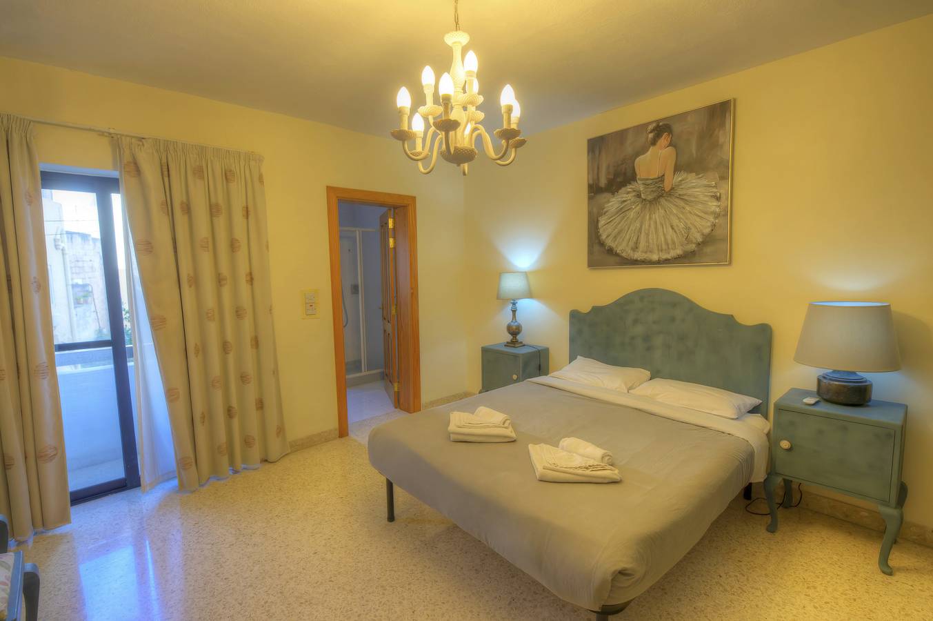 Appartamento intero, Appartamento vacanze per 6 persone con balcone in Sliema, Isola di Malta