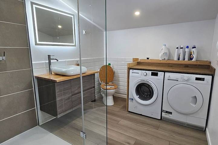 Cosy, spacious chalet in Gabas, perfect for families and friends in Gabas, Laruns