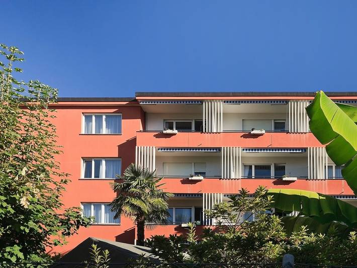 Ferienwohnung für 6 Personen, mit Garten und Balkon sowie Ausblick in den Schweizer Alpen