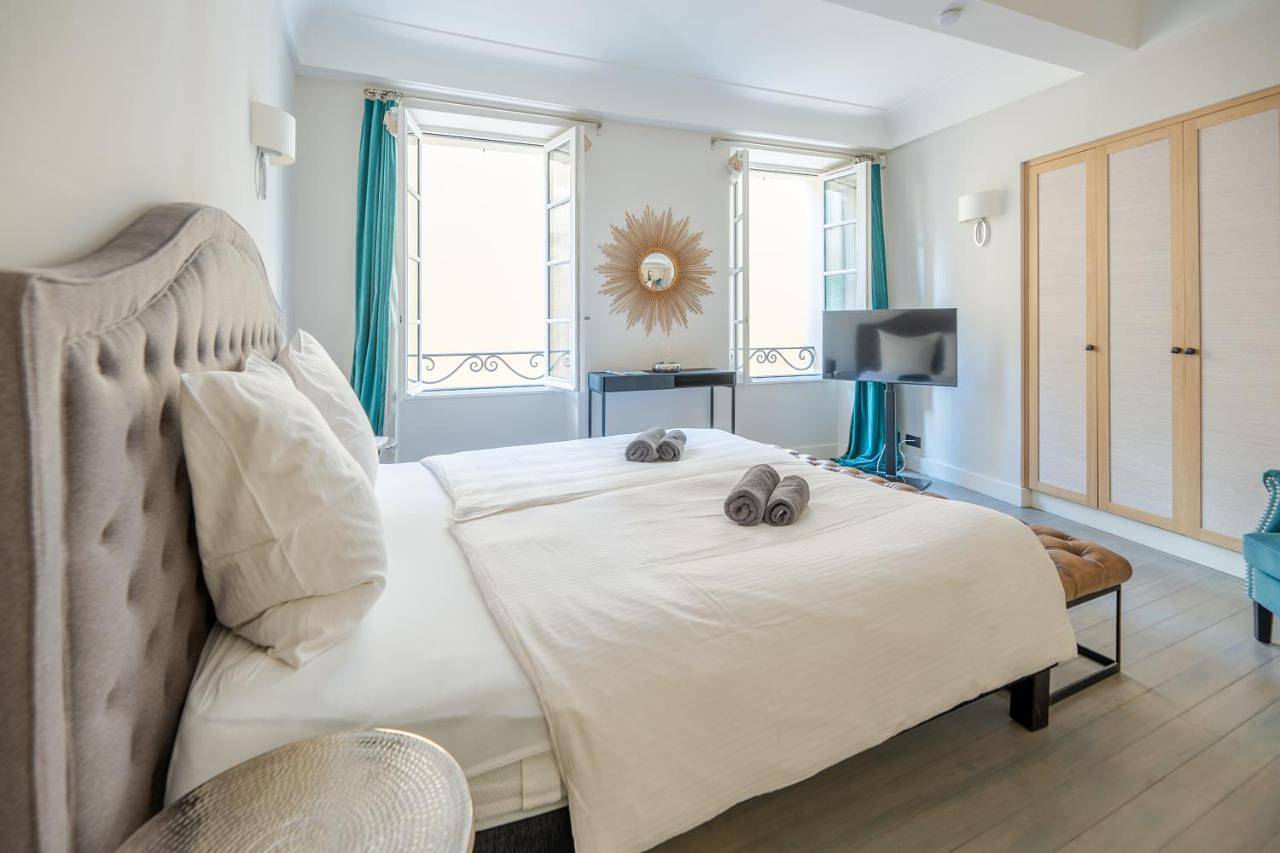 Queen Room in Saint-Tropez, Côte méditerranéenne (France)