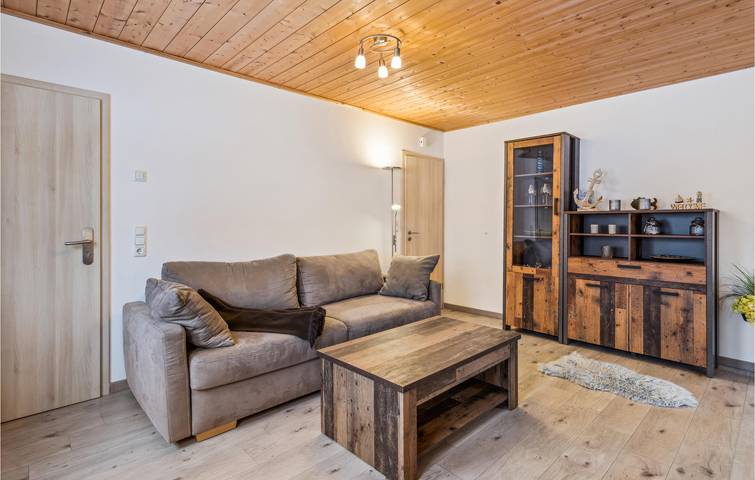 Ferienwohnung für 3 Personen, mit Garten und Terrasse, kinderfreundlich in Altefähr - 4