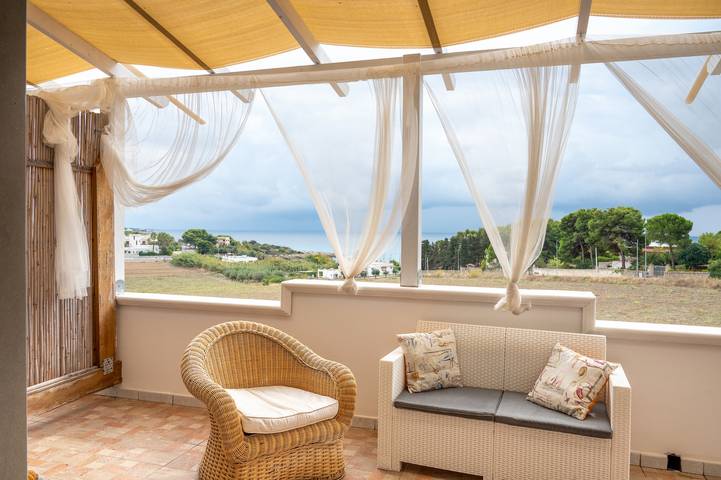 Casa vacanza per 3 persone, con giardino in Leporano