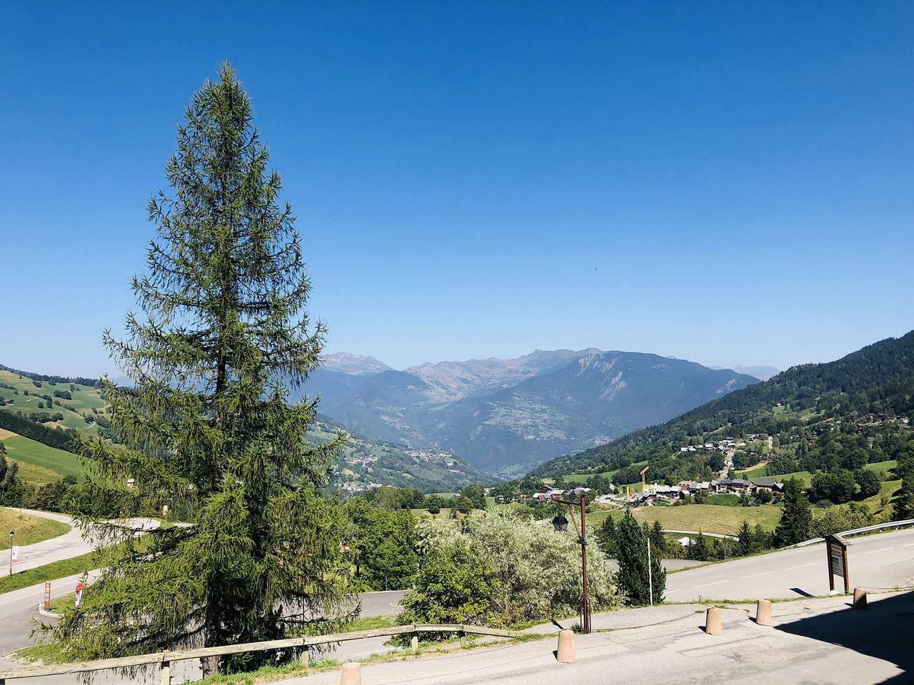 Hel ferielejlighed, Athamante 6 - Close to the slopes, the sled slope and all shops in Valmorel, Les Avanchers-Valmorel