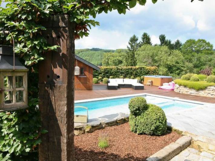 Location de vacances pour 9 personnes, avec jardin dans Grand Halleux - 3