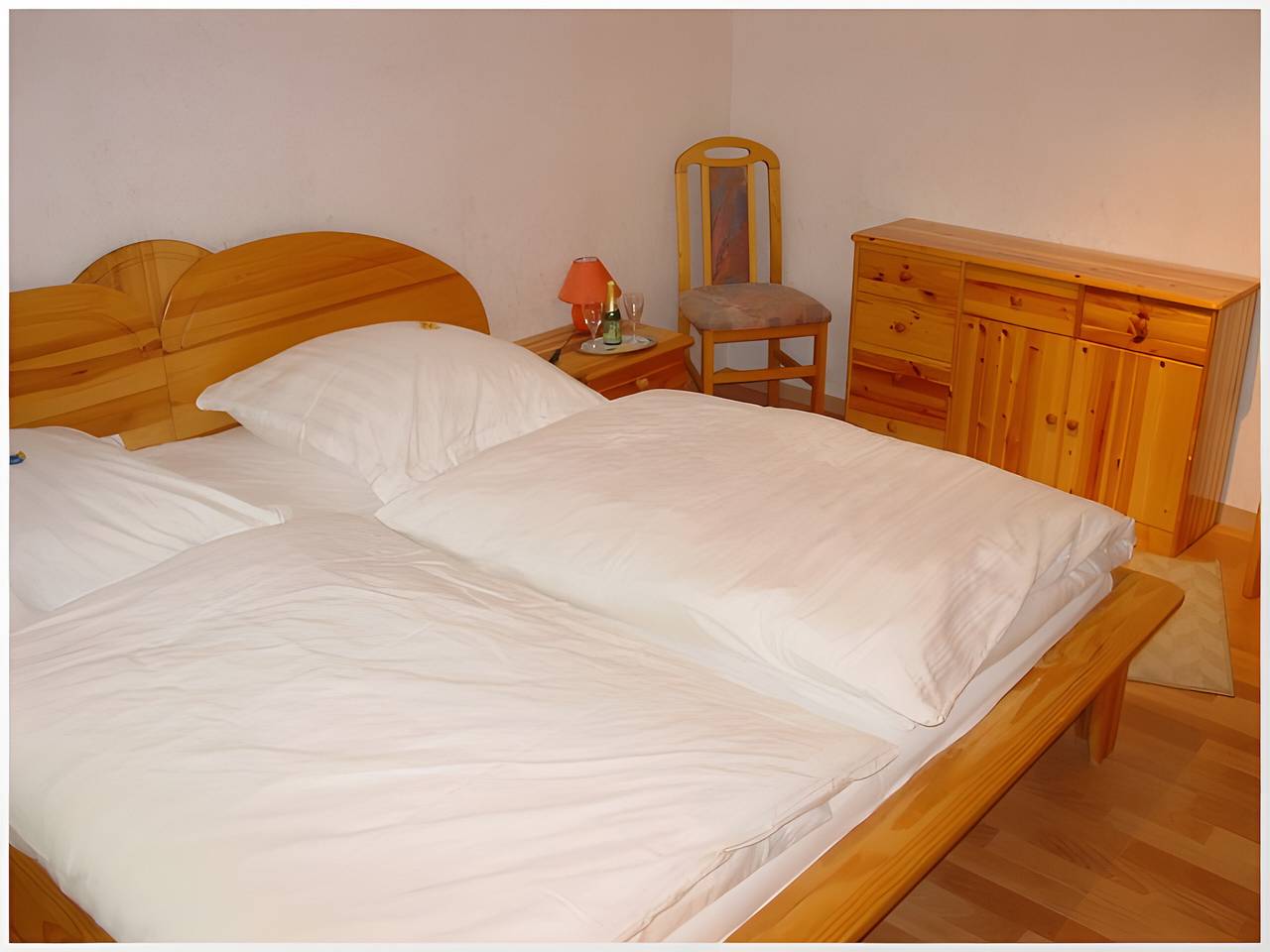 Vakantiehuis 'Seestern' met Privéterras, Gedeelde Tuin en Wi-Fi in Wangerland, Zuidelijke Noordzeekust