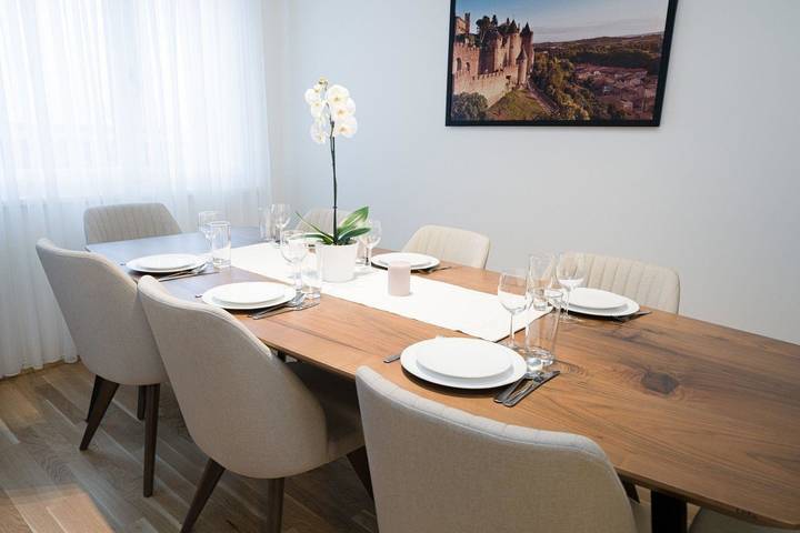 Appartement de vacances pour 10 personnes, avec jardin