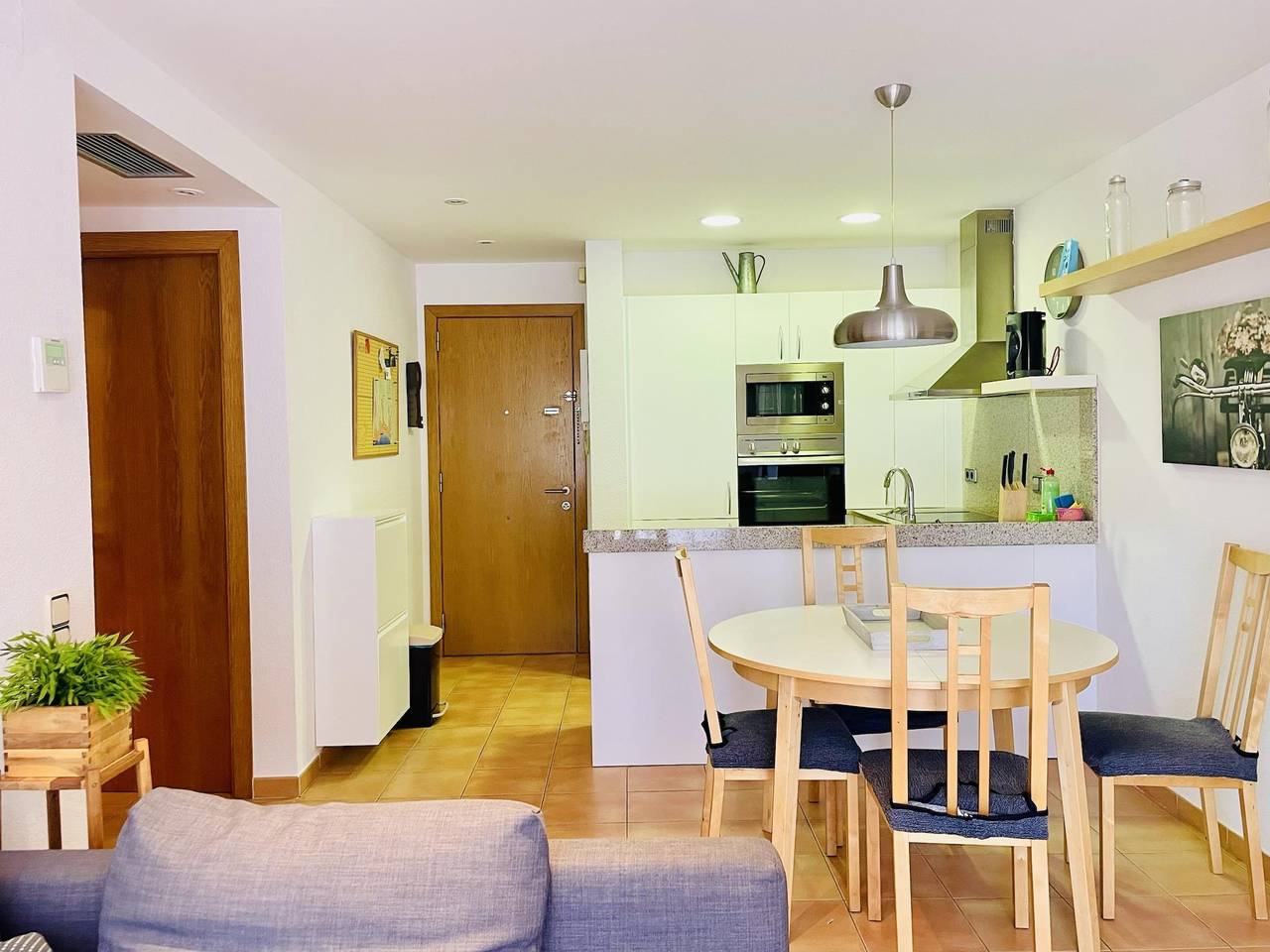 Apartamento vacacional entero, Voramar by Costabravaway in Torre Valentina, Calonge