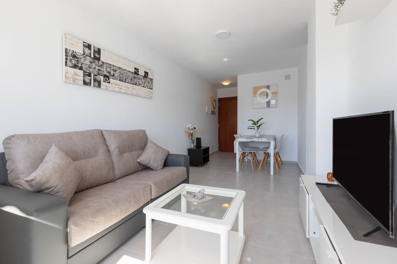 Apartamento entero, Apartamento "Con Terraza Centrico" con Wi-Fi in Cruz de Humilladero, Málaga