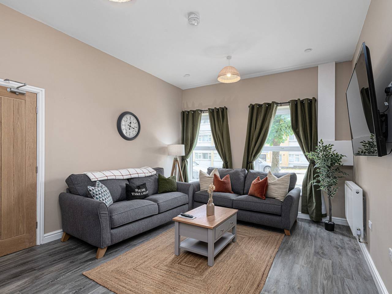 Entire apartment, Peace Retreats Apartment - Pwllheli in Pwllheli, Gwynedd