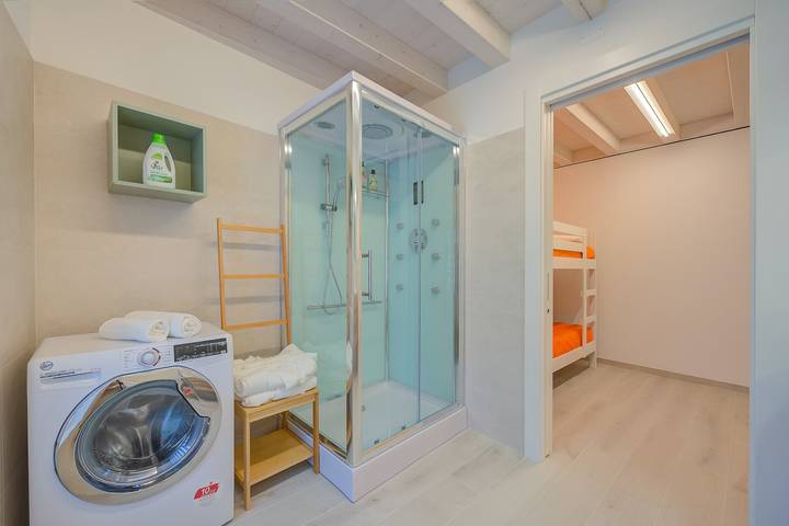 Apartamento entero, Tulipano Apt - Palazzo Palermo 1817 A/C, 2Br, Sleeps 4 in Valeggio sul Mincio, Provincia de Verona