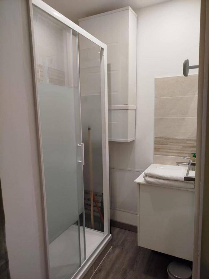 Appartement entier, One-Bedroom Apartment in Châlons-en-Champagne, Marne