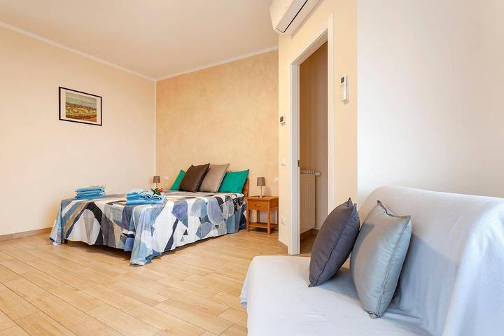 Maison d’hôte pour 5 personnes, avec terrasse et vue, animaux acceptés à Somma Lombardo - 3