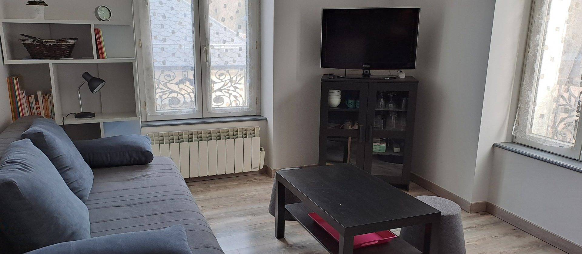 Appartement entier, T3 lumineux situé en centre-ville, classé 3 étoiles in Mont-Dore, Parc naturel régional des Volcans d'Auvergne