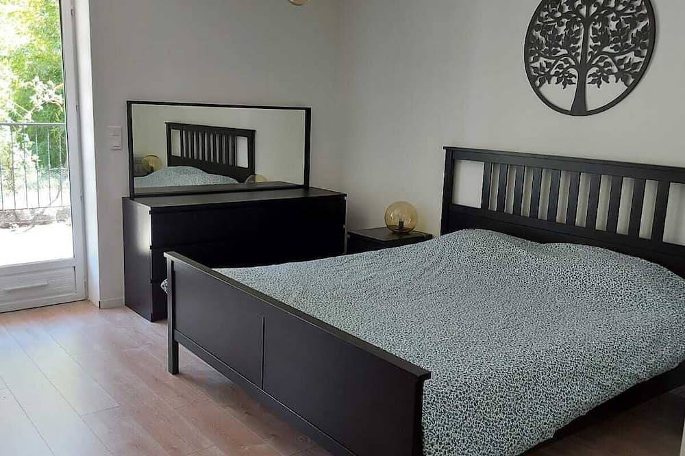 Entire apartment, Appart 110m2 plain pied à Castellane/gorges du verdon in Castellane, Verdon Regional Natural Park
