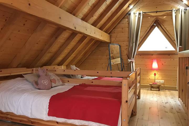 Gîte pour 8 personnes, avec jardin et terrasse à Allemond - 2