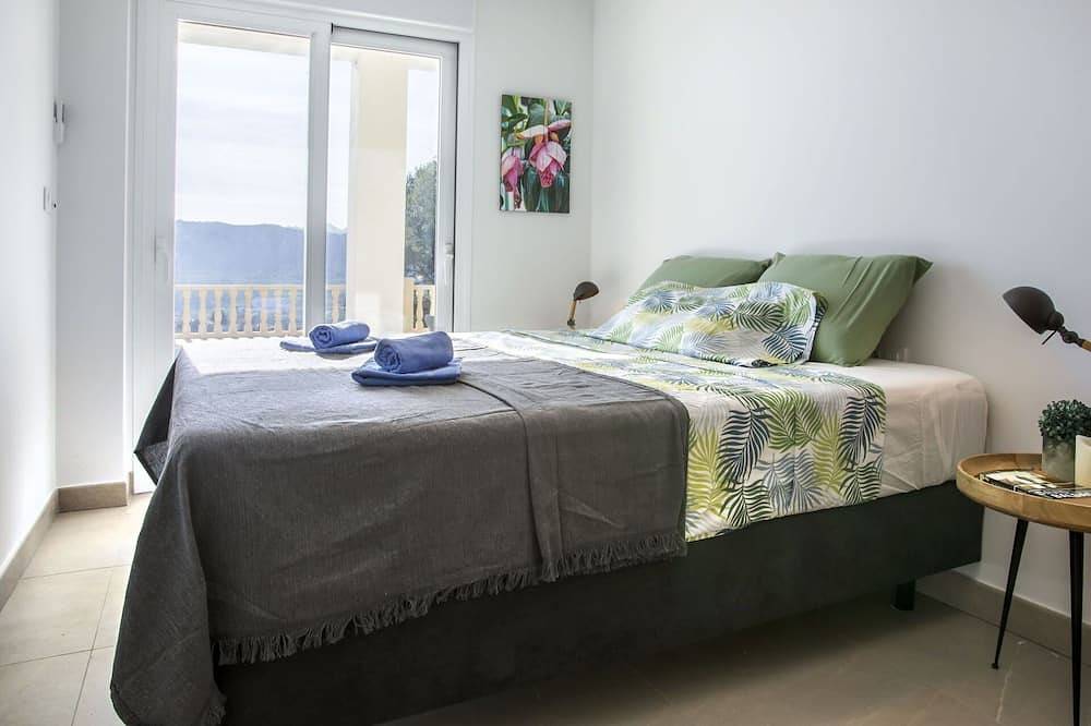 Precioso apartamento en villa con A/C, piscina privada, Wifi, Tv, patio, vista panorámica in Alcalalí, Costa Blanca
