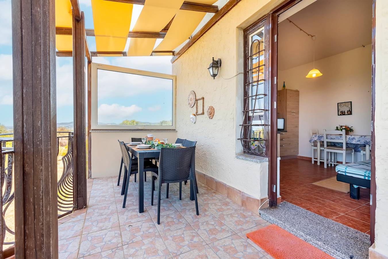 Villa 'Il Giglio Rosa' con Vista Mare, Terrazza Privata e Giardino Privato in Sorso, Provincia di Sassari