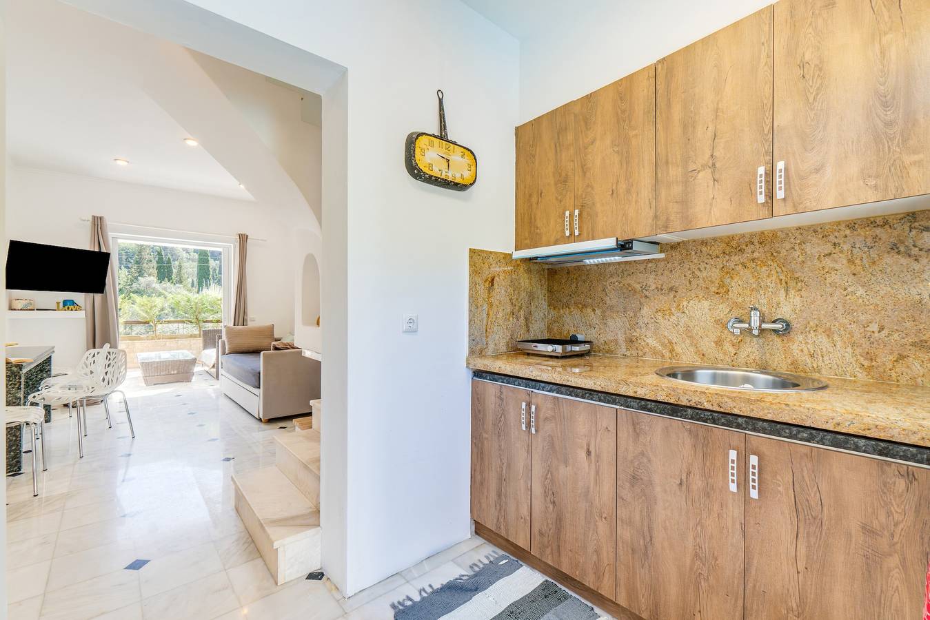 Appartement 'Doliva Erietta met Privézwembad', bergzicht, Wi-Fi en airconditioning, foto 10