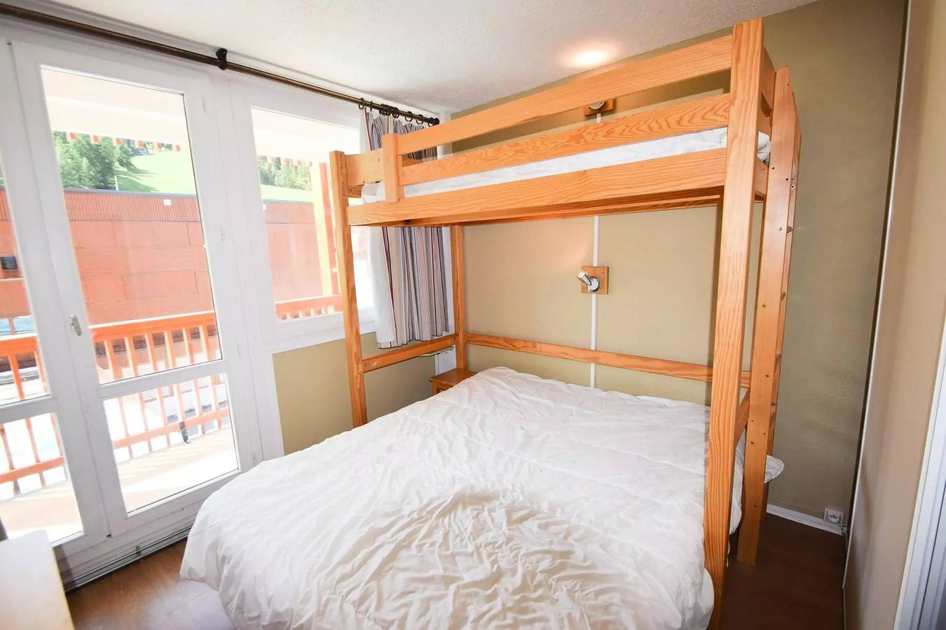 Appartement entier, 2 Pièces 5 Pers - L'Everest - 027Ev - Plagne Centre in Plagne Centre, La Plagne-Tarentaise