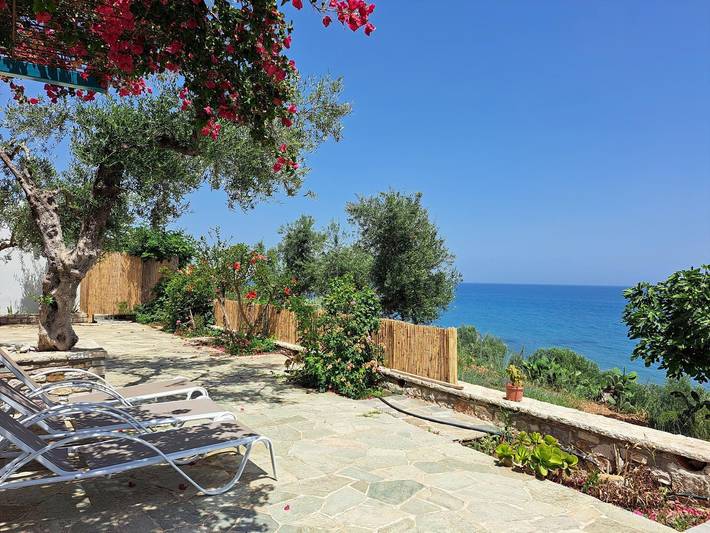 Location de vacances pour 6 personnes, avec jardin et vue à Messine - 4