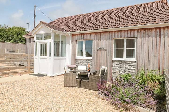 Chalet for 4 people, with garden in Weymouth
