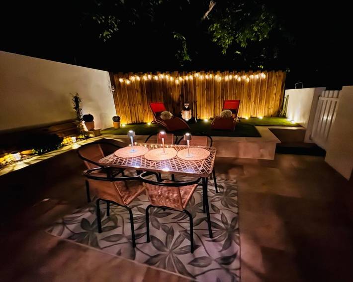 Location de vacances pour 3 personnes, avec Terrasse à Milhaud