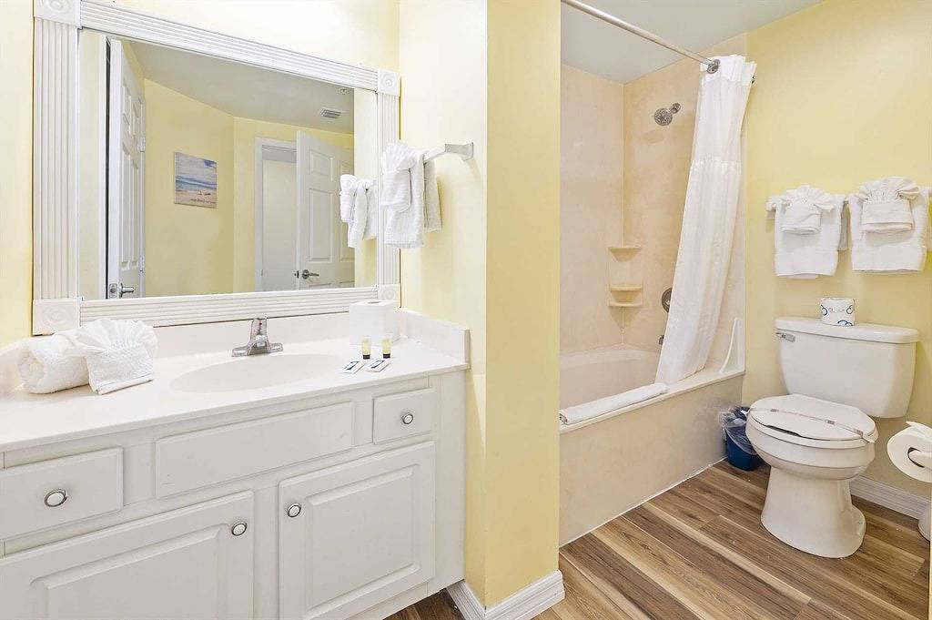 Ganze Wohnung, Luxury 17th Floor 1 Br Condo Direct Oceanfront Wyndham Ocean Walk Resort Daytona Beach | 1702 in Daytona Beach, Florida