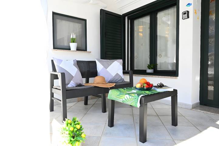 Casa vacacional cerca de la playa con Wi-Fi y terraza in Palmasera (Dorgali), Dorgali