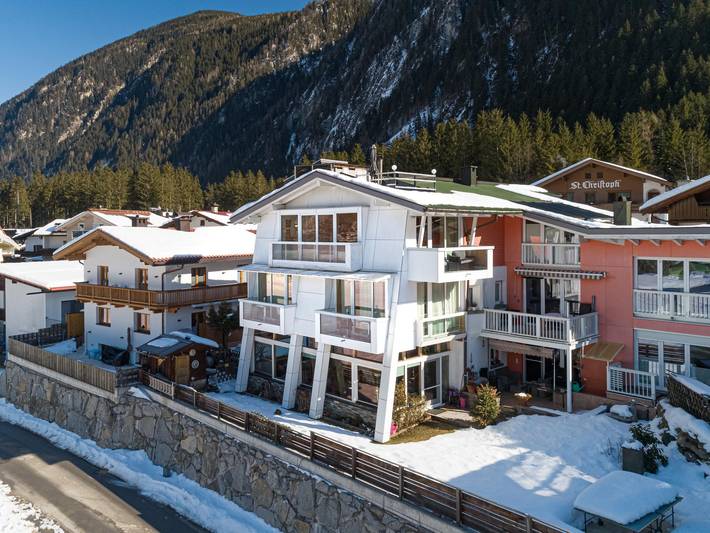 Apartamento de vacaciones para 7 personas, con jardín y balcón - 1