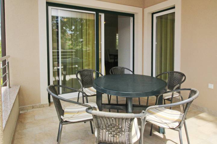 Vakantiewoning voor 6 personen, met balkon/terras, met huisdier op Krk