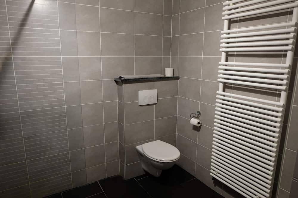 Appartamento intero, Superbo personaggio duplex nel distretto europeo in Ixelles, Brussel e dintorni